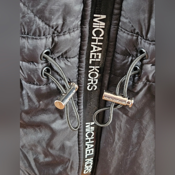 Michael Kors Black Quilted Puffer Jacket - Picture 5 of 12